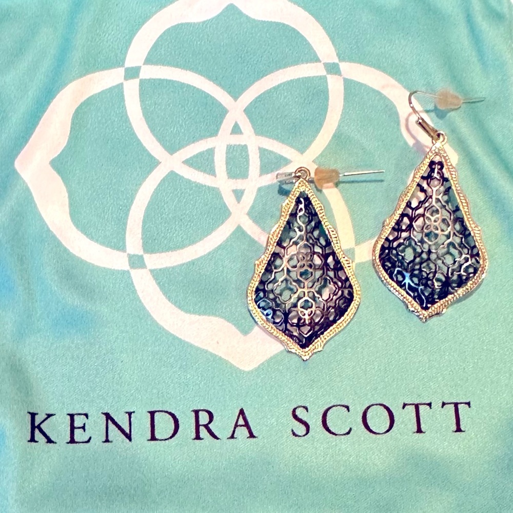 Kendra Scott Addie gold/gunmetal mix filigree drop earrings